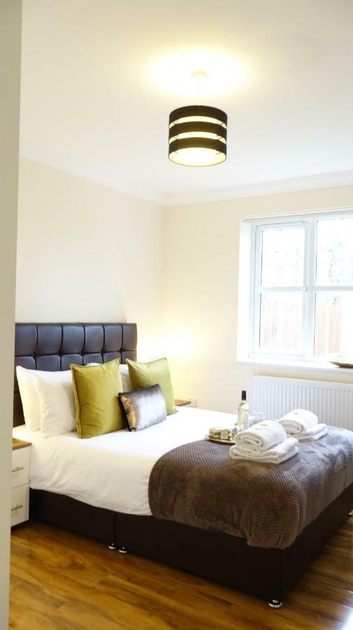 Apartmán Luxury 2 Bed 2 Bath - Free Parking - 5Min To Airport - Sleeps 6 Ashford  Exteriér fotografie