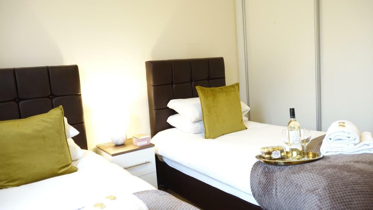 Apartmán Luxury 2 Bed 2 Bath - Free Parking - 5Min To Airport - Sleeps 6 Ashford  Exteriér fotografie